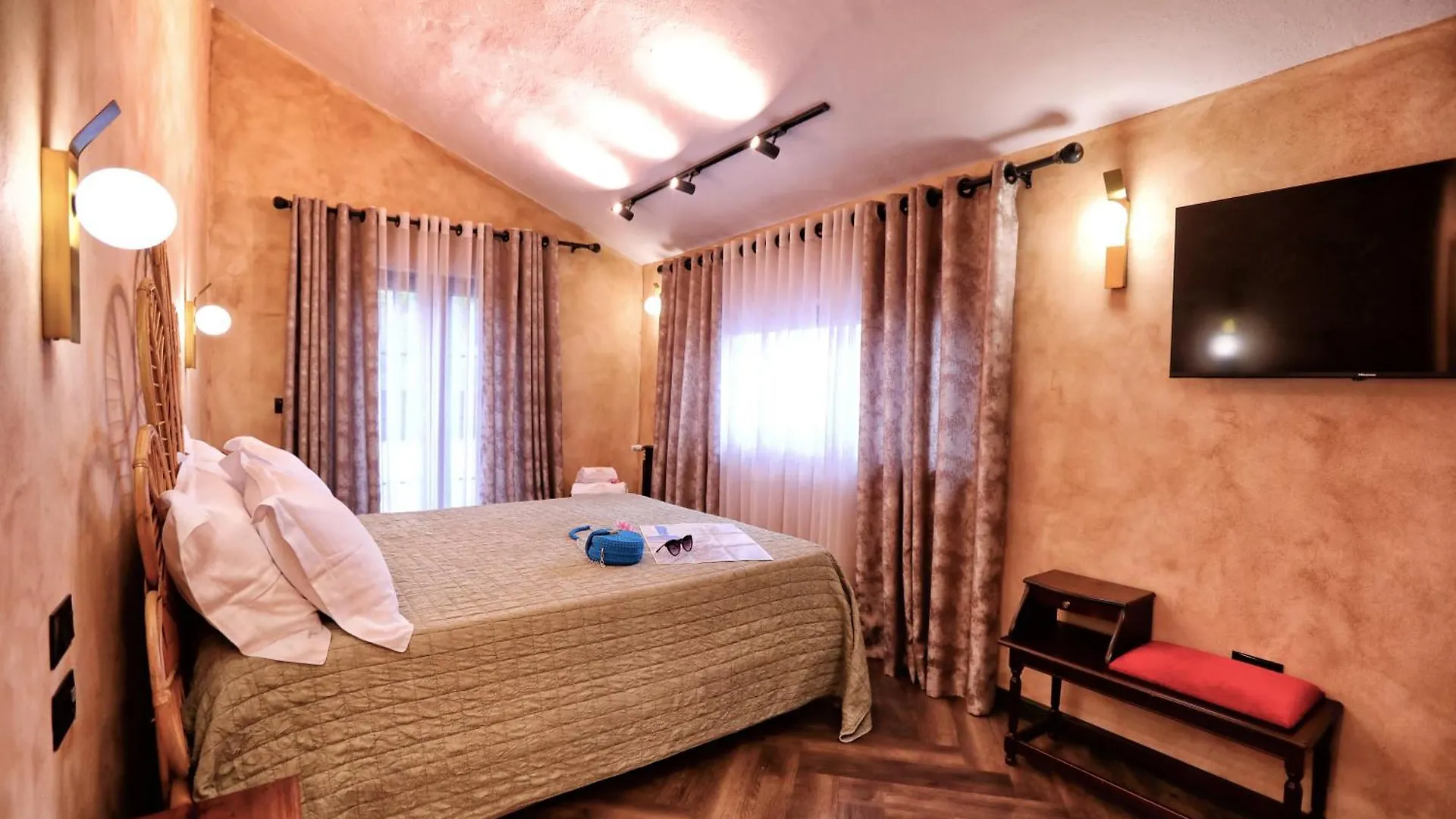 Hotel Labiatan Zogaji